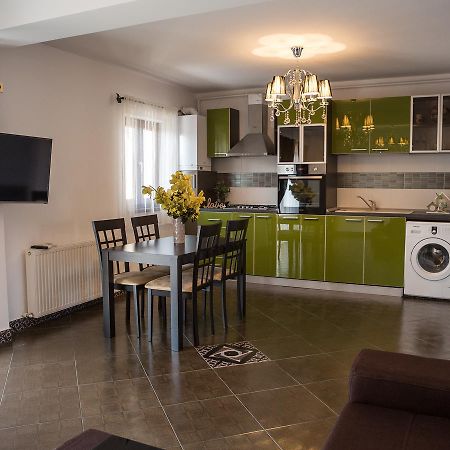 Casa Bella Apartments Bragadiru Luaran gambar