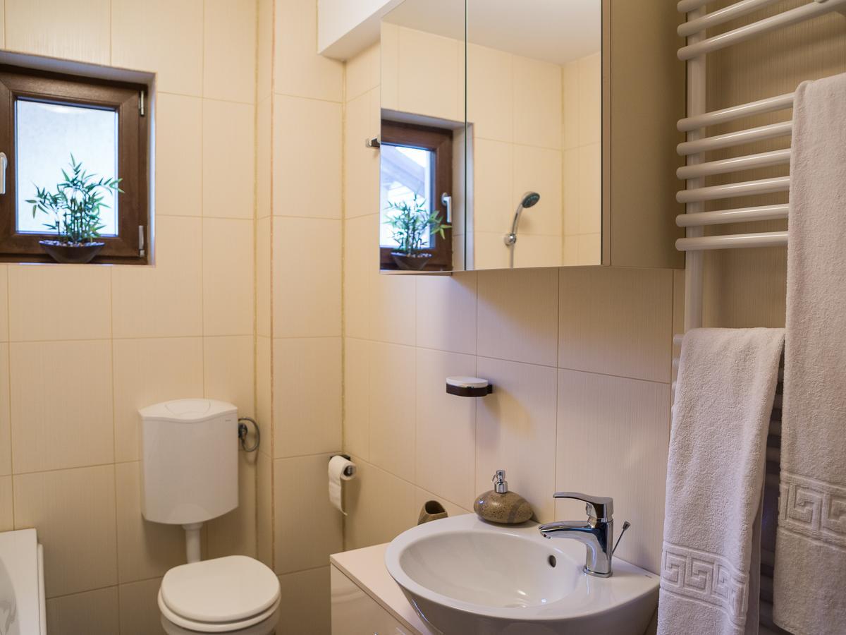 Casa Bella Apartments Bragadiru Luaran gambar