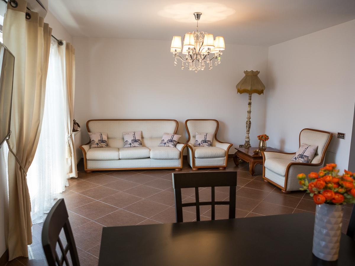 Casa Bella Apartments Bragadiru Luaran gambar