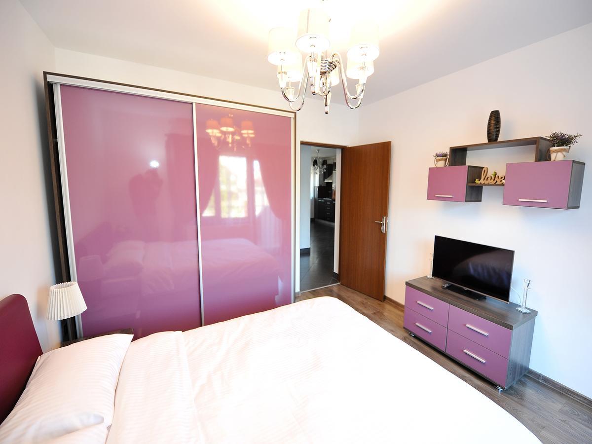 Casa Bella Apartments Bragadiru Luaran gambar