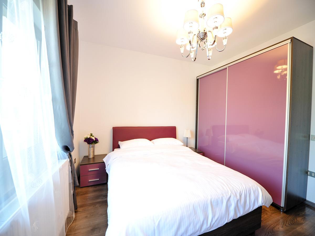 Casa Bella Apartments Bragadiru Luaran gambar