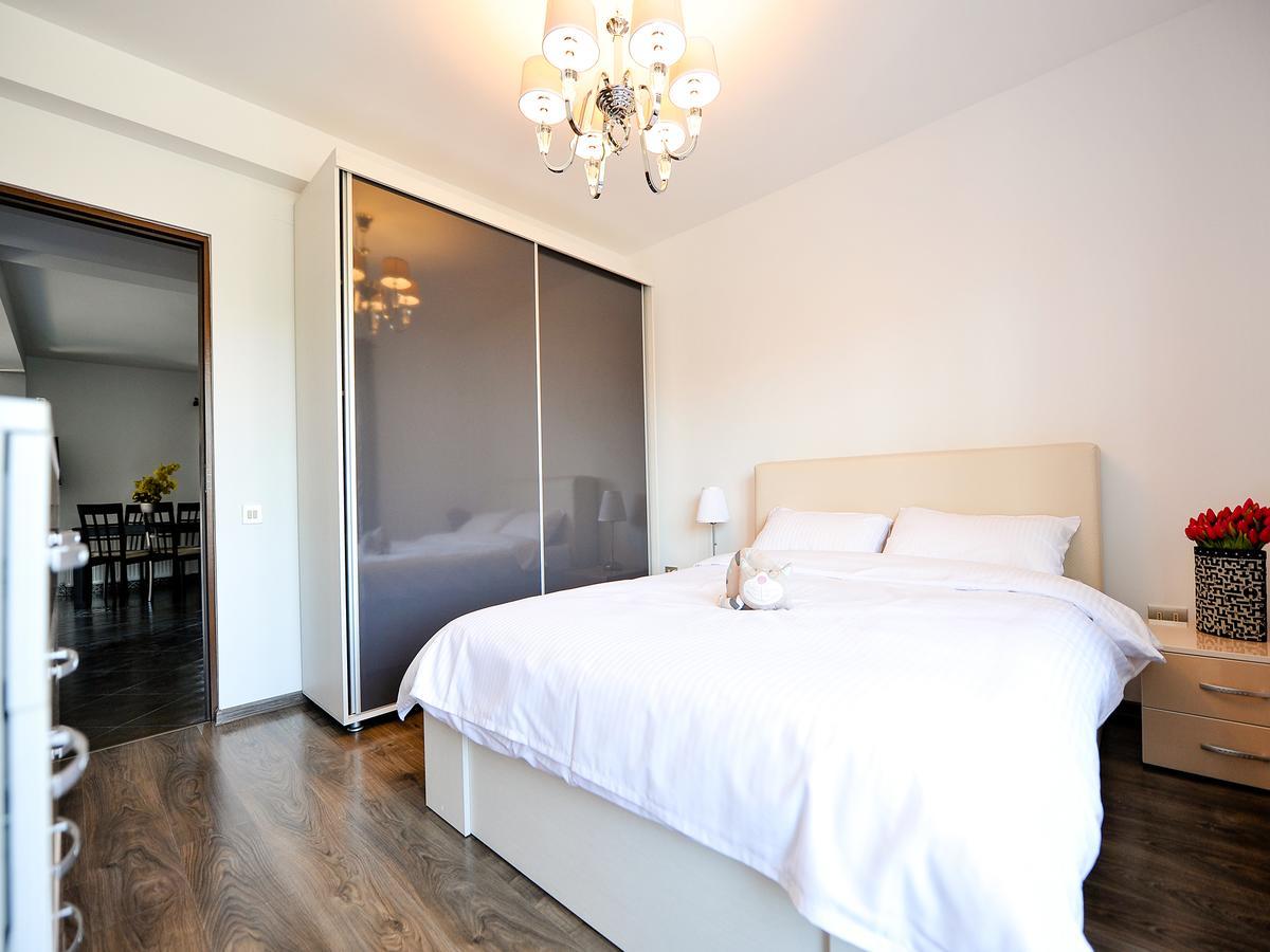 Casa Bella Apartments Bragadiru Luaran gambar